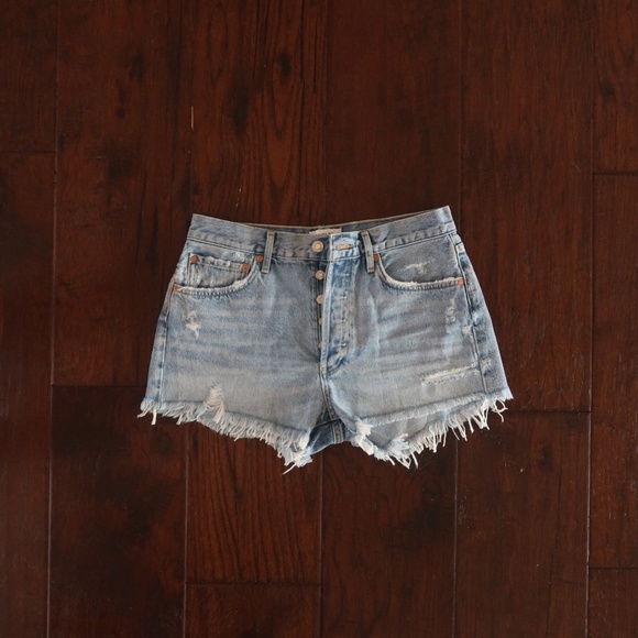AGOLDE Los Angeles Denim Shorts – Size 28, Frayed-Hem, Premium Cutoff - Picture 3 of 3
